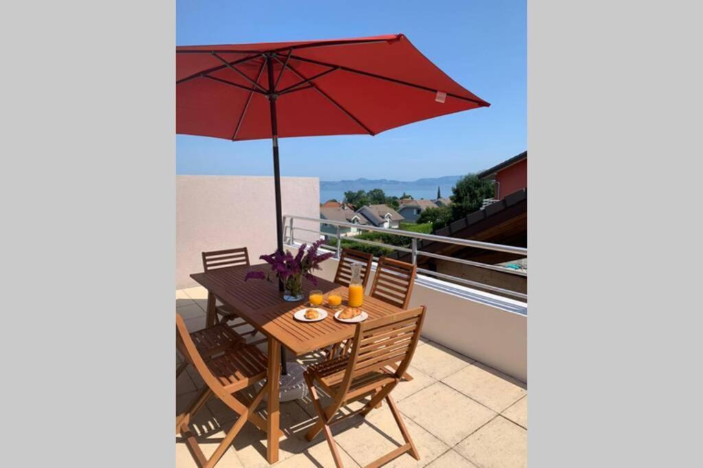Apartment Superbe Au Calme Avec Vue Sur Le Lac. Evian-les-Bains