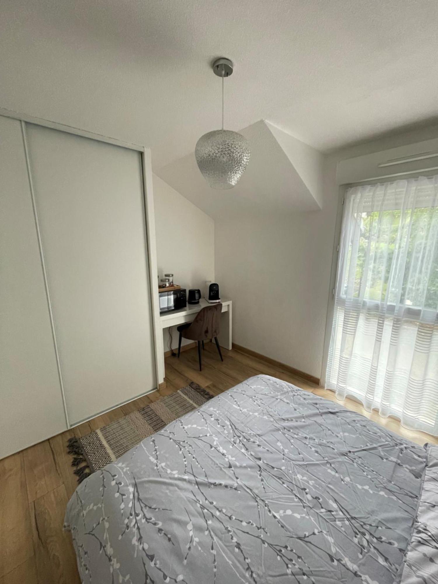 Apartment Superbe Au Calme Avec Vue Sur Le Lac. Evian-les-Bains